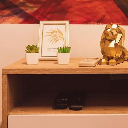 Apartamento Art Myslym Shyri *