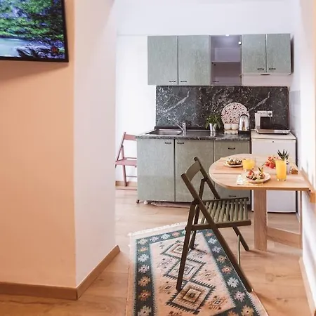 Art Myslym Shyri Apartman