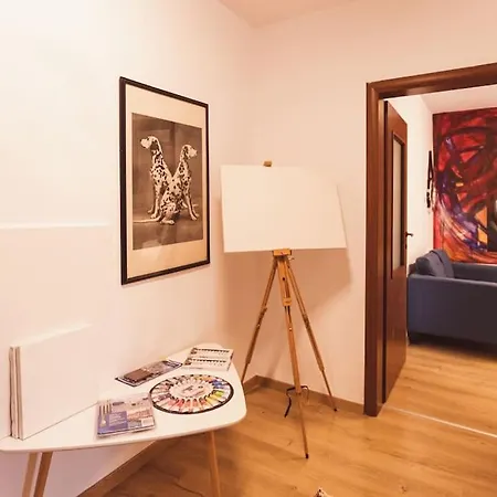 Apartment Art Myslym Shyri